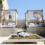 Palazzo Guglielmo 4*