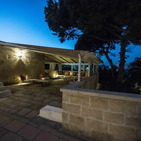 Hotel Palazzo Guglielmo 4*