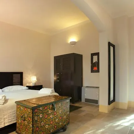 Hotell Palazzo Guglielmo 4*