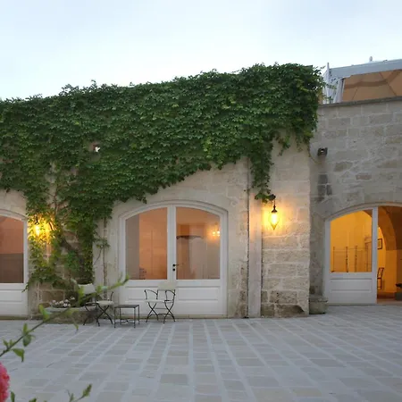 Palazzo Guglielmo 4*