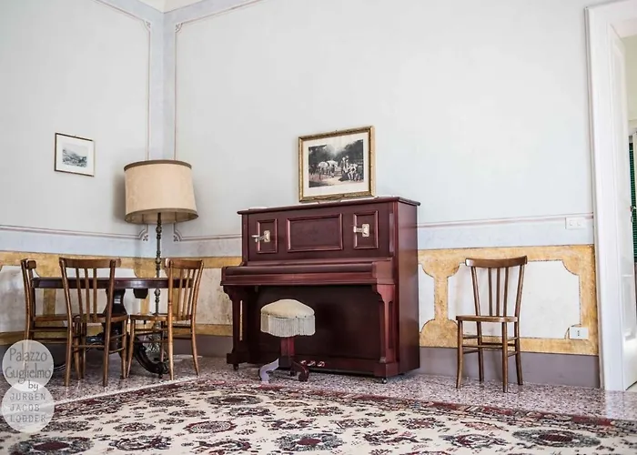 Hotel Palazzo Guglielmo 4*